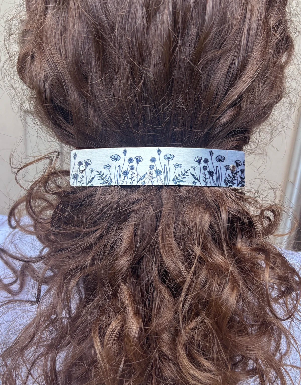 Wildflower boutique hair clip, silver with floral design